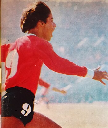 Percudani gritando su gol, que