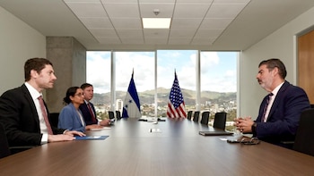 Honduras y Embajada de EEUU