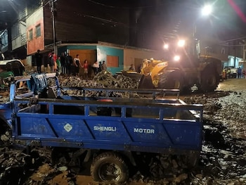Videos y fotos impactantes del huaico que cayó en Huánuco. (Captura: Facebook)