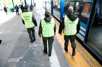 Prefectura y Gendarmería custodiarán las