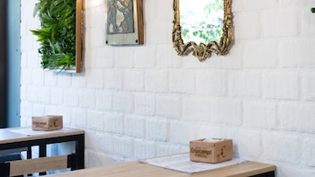 El restaurante El Biscúter Bulevar por dentro (@biscuter_bulevar)