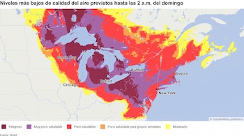 Mapa de Estados Unidos y Canadá con áreas codificadas por colores para calidad del aire: Peligroso a Moderado. Leyenda y ciudades. Fuente: NOAA.