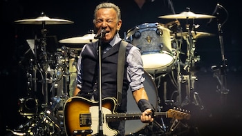 Bruce Springsteen carga contra el