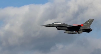 Detrás de cada F-16 no solo hay infraestructura y tecnología, también existe una apuesta de largo plazo por el capital humano (Foto: archivo DEF)