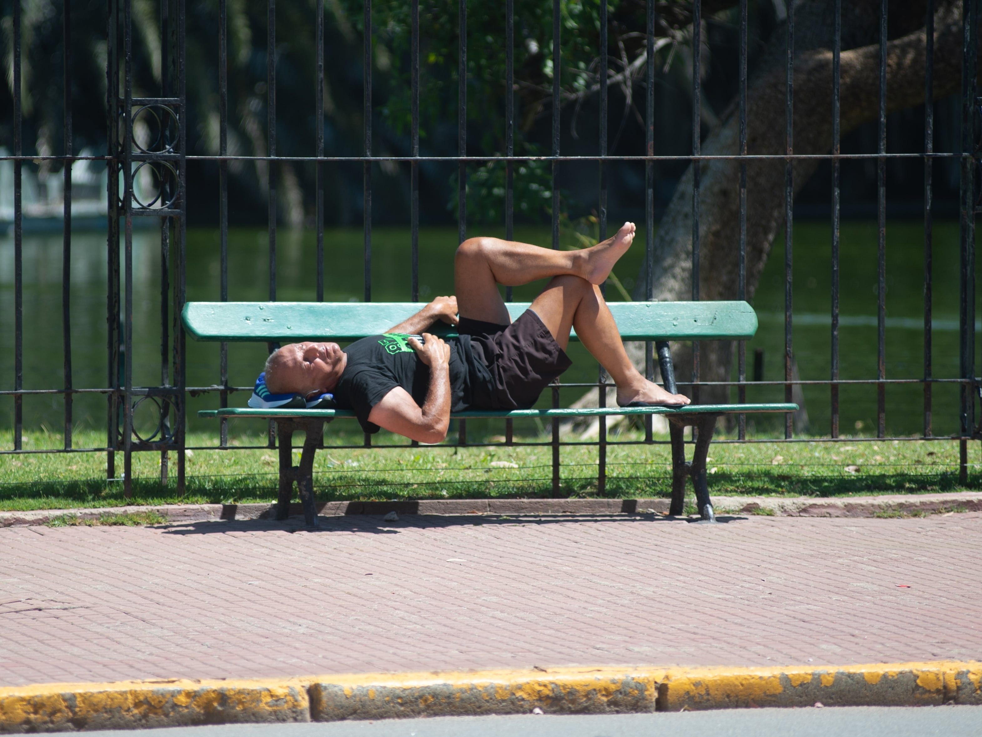 El 2026 comeinza con un descenso de temperatura aunque seguirá el calor