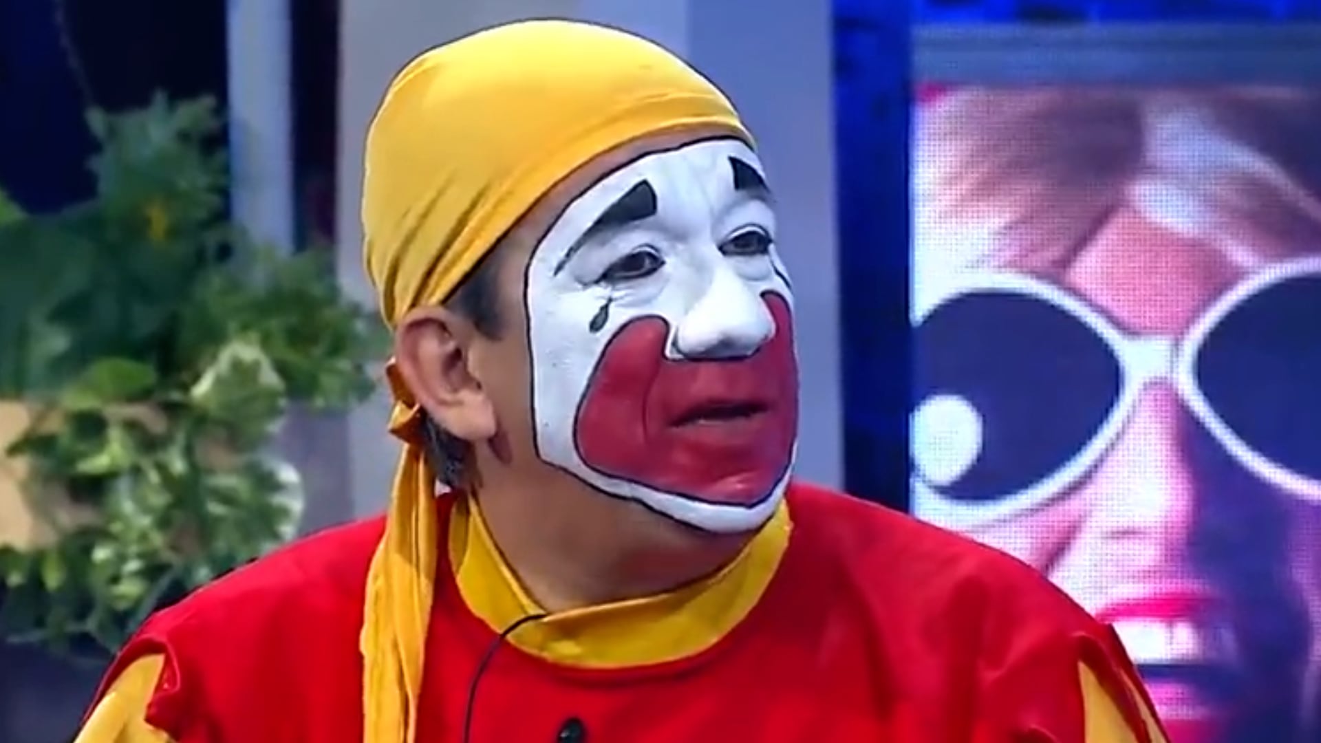 Piñón Fijo revela cómo el anonimato le permite tener una vida cotidiana lejos de su personaje en la vida pública