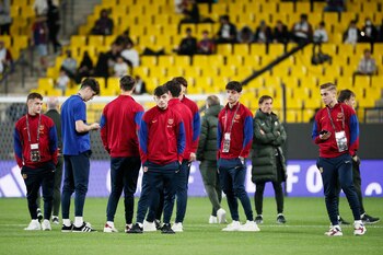 Pedri (c) y Fermin (d)