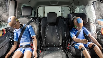 Esto dicen las últimas pruebas de seguridad Euro NCAP: tres coches chinos consiguen la máxima puntuación por encima del Cupra Raval