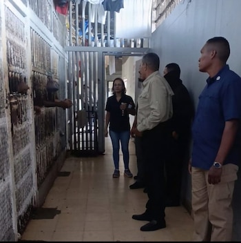 La Dirección General del Sistema Penitenciario asegura que las nuevas disposiciones buscan fortalecer el orden, la disciplina y la seguridad dentro de las cárceles del país. Tomada de X