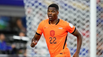 El Real Madrid confirma el fichaje del lateral neerlandés Denzel Dumfries por las próximas cuatro temporadas