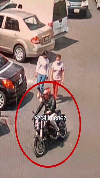 Matan a mujer en la colonia Roma (Foto: Twitter@c4jimenez)