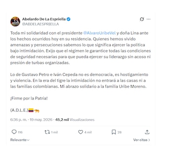 Abelardo de la Espriella y su apoyo a Álvaro Uribe