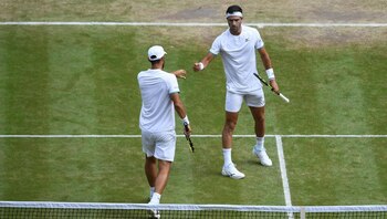 La el duo de colombianos tenistas, Juan Sebastián Cabal y Robert Farah fueron eliminados de Wimbledon en un partidazo de infarto. Imagen: AFP.
