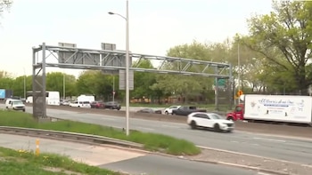 El Bronx enfrenta críticas por el plan de ampliar la autopista central ante denuncias de salud pública