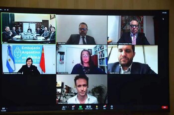 El Ministro de Desarrollo Productivo,