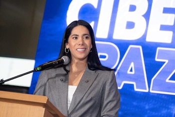 El Ministerio TIC mantiene abierta hasta el 26 de abril la consulta pública del proyecto de decreto destinado a asegurar entornos digitales sanos y seguros para niños, niñas y adolescentes.