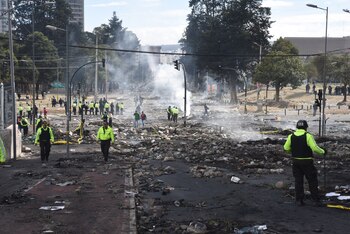 La Fuerza Armada levantó por
