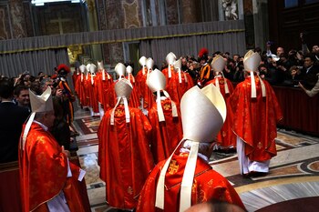 El cónclave comenzó el 12