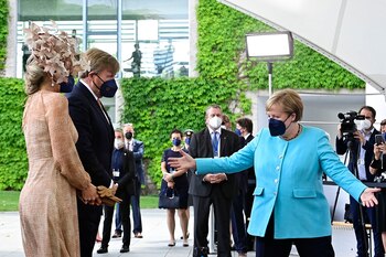 Los reyes llegando a la