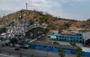 Durán, a menos de 10