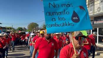 Las protestas incluyeron reclamos por el costo de la canasta básica y el acceso a salud. (FOTO: X)