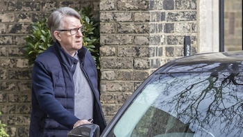 El Ministerio de Exteriores dio visto bueno a Mandelson pese a no contar con autorización sobre antecedentes