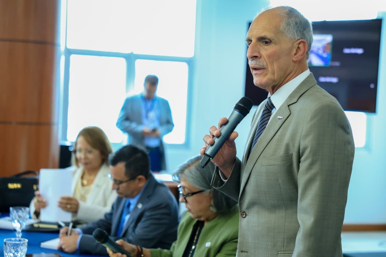 El Gobierno y el sector empresarial buscan fortalecer la economía formal mediante una agenda conjunta orientada a generar oportunidades laborales. (Foto: Presidencia de Honduras)