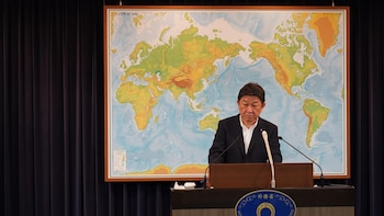 Japón tilda de "deplorable" la construcción de una nueva estructura china en el mar de China Meridional