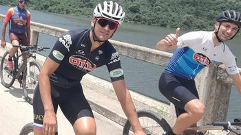 Oviedo y Scaloni a puro