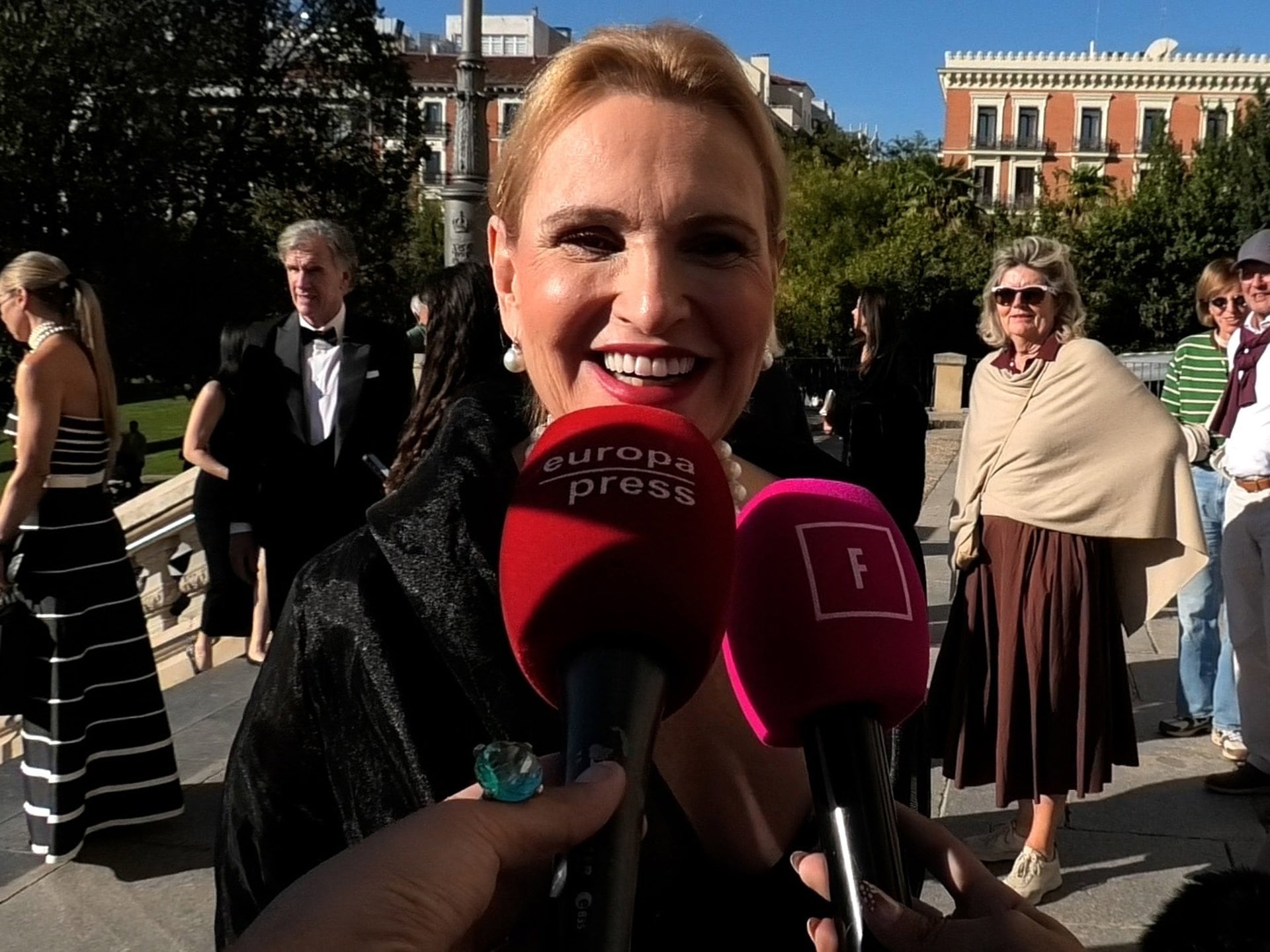 Ainhoa Arteta hablando con la prensa antes de la boda de Miguel Sierralta y Alicia BanquezEUROPA ESPAÑA SOCIEDADEUROPA PRESS REPORTAJES