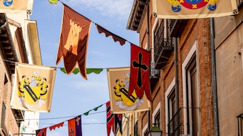 Los 10 mejores mercadillos en agosto de España para el verano 2026