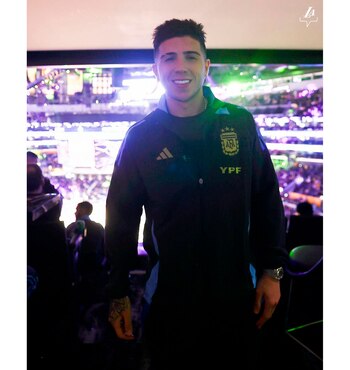 Enzo Fernández también posó para