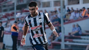 Geray Motta esperará una oportunidad en el banquillo durante el choque contra FC Cajamarca. - Crédito: Alianza Lima