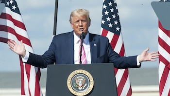 Trump ordena un plan para