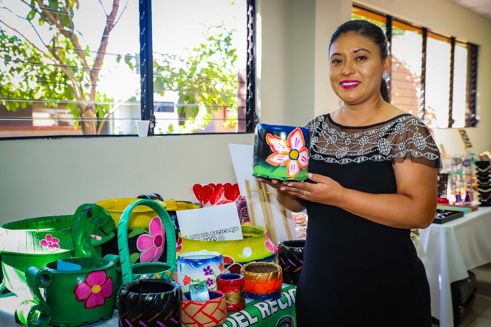 Un informe del Observatorio MYPE de la Escuela LID de Fusai revela que la principal función del ahorro entre estos negocios es servir como respaldo ante emergencias y dificultades en lugar de financiar expansión comercial (Foto Cortesía CONAMYPE)