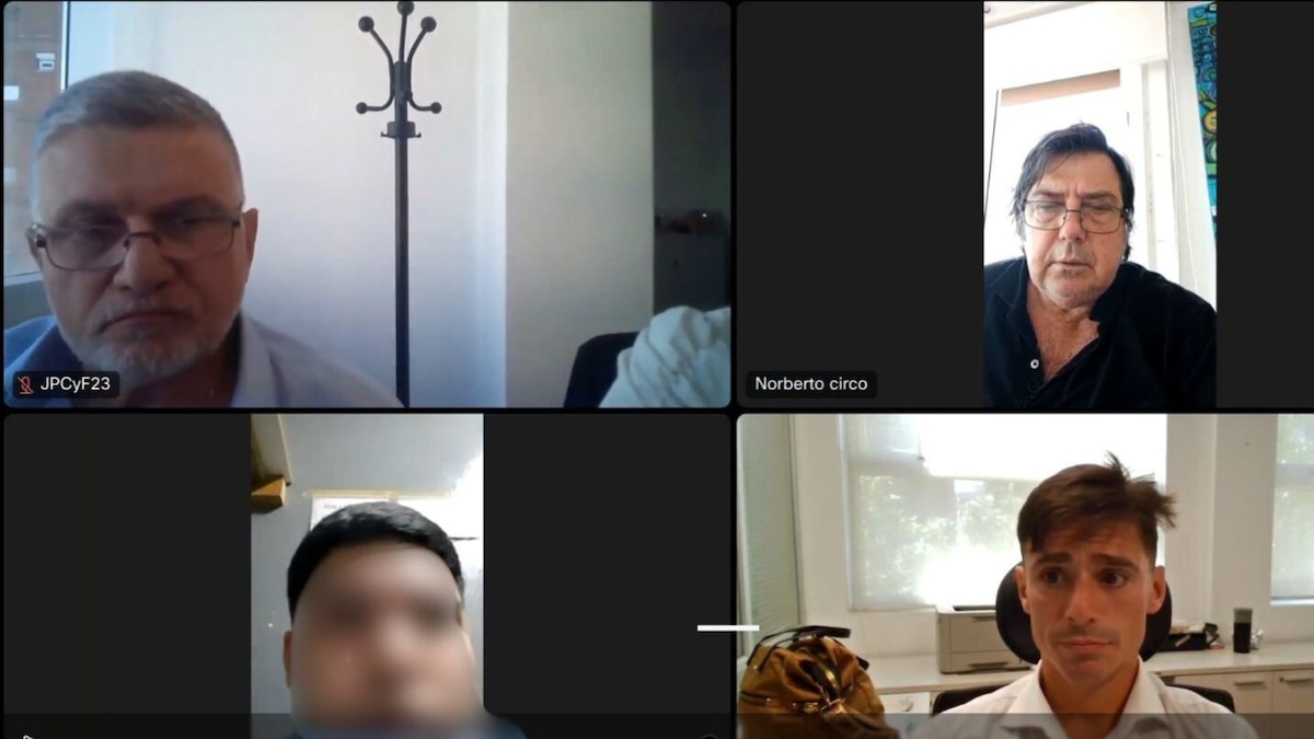 Imagen policial — escena e investigación de arma incautada