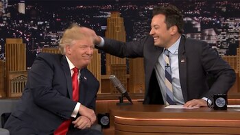 Jimmy Fallon despeina a Donald