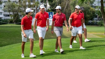 El Team Perú alistándose para