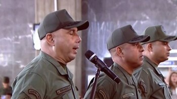 Los tres nuevos Almirantes de