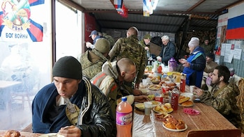 Mientras Putin promete victorias y