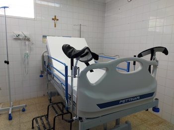 Mendoza: un hospital deberá pagarle $214 millones a una mujer que contrajo una bacteria y le amputaron una pierna