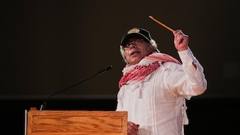 Petro asegura que responderá con