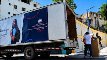 El gobierno de República Dominicana acelera la entrega de utilería escolar para el año lectivo 2026-2027