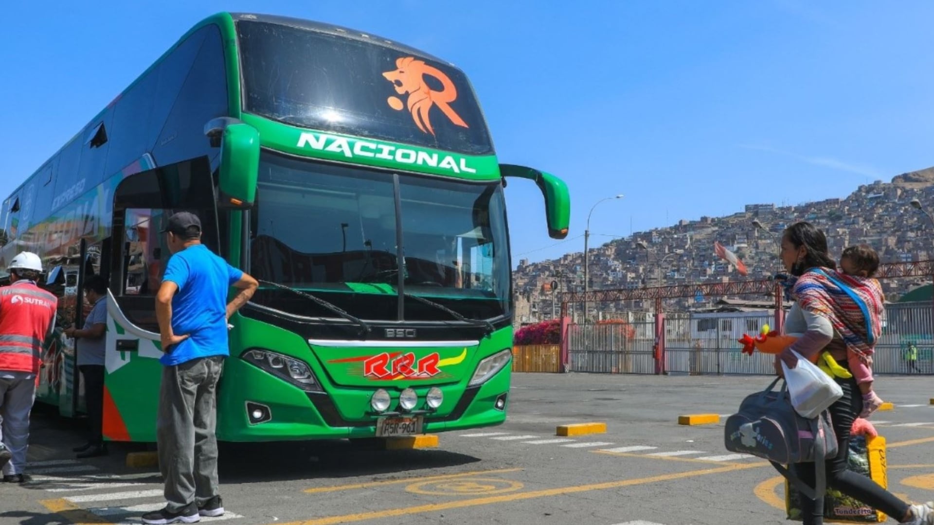 Fiestas Patrias 2026: Indecopi advierte sobre riesgos de viajar con transporte informal