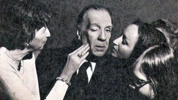 Rodeado de fans en agosto