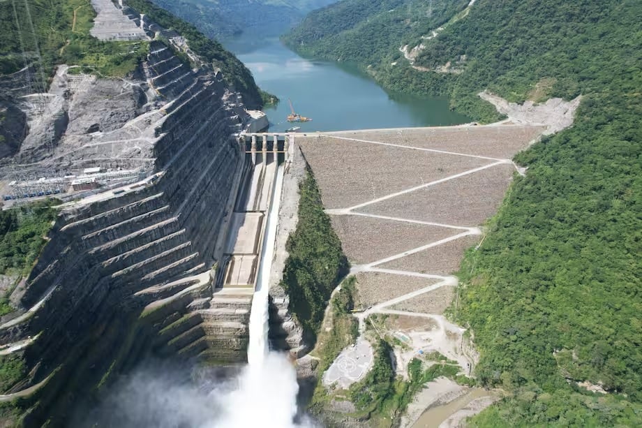 Los bajos aportes de agua a los embalses aumentan la presión sobre el sistema eléctrico durante el fenómeno de El Niño - crédito EPM