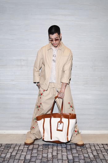 El rapero argentino Duki asiste