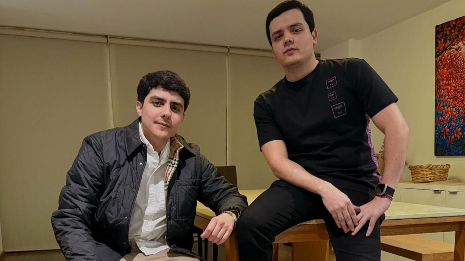 Kevin Castro y Markitos Toys han sido señalados de servir a Los Chapitos.
(x: @_kc01)