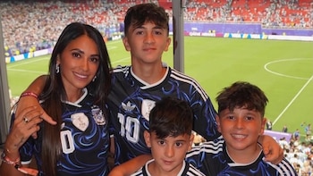 El posteo de Antonela Roccuzzo para celebrar el pase de Argentina a las semifinales del Mundial: “Un pasito más”