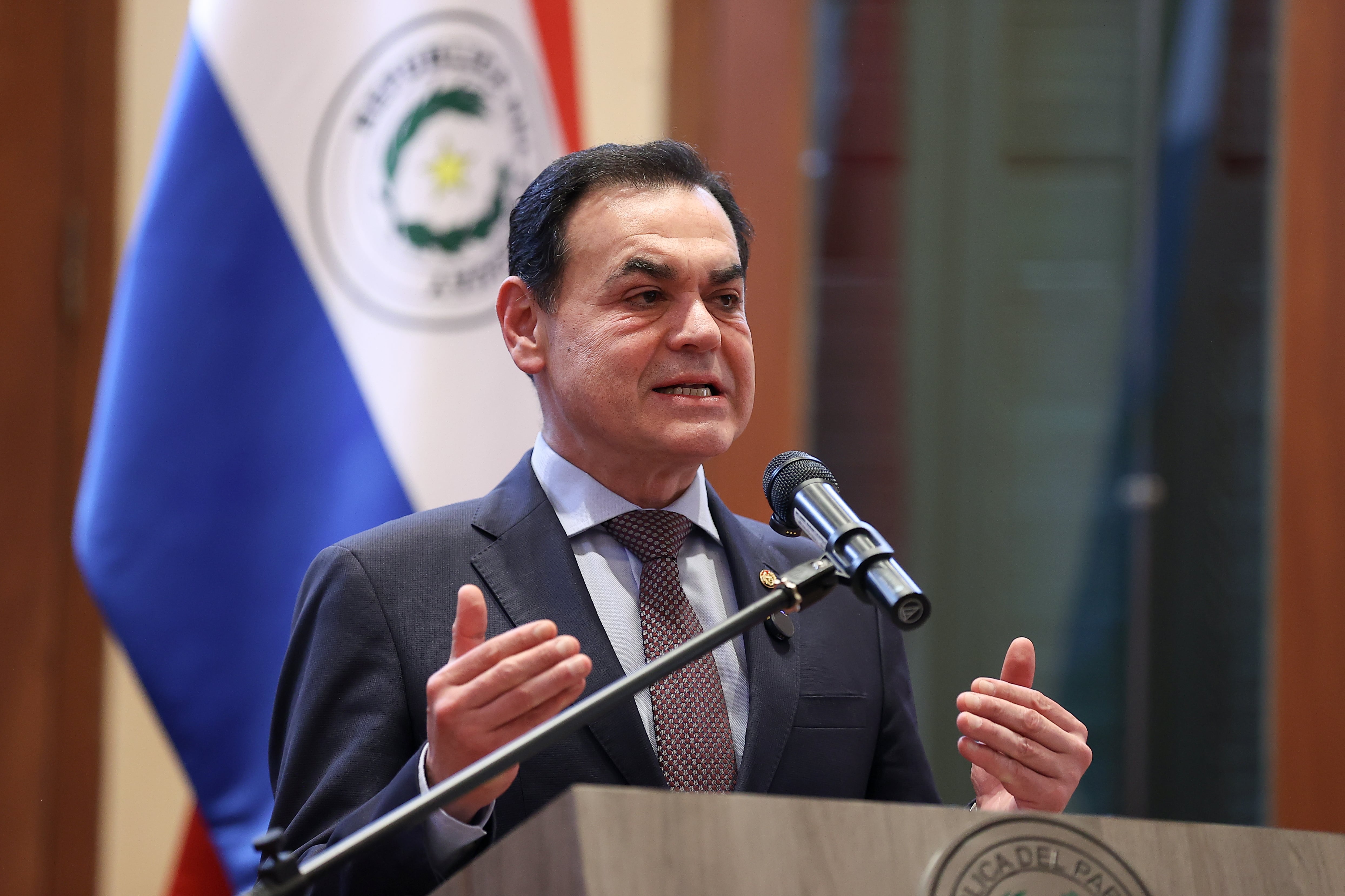 El canciller de Paraguay, Rubén Ramírez , durante una rueda de prensa, en Asunción (EFE/Juan Pablo Pino/Archivo)